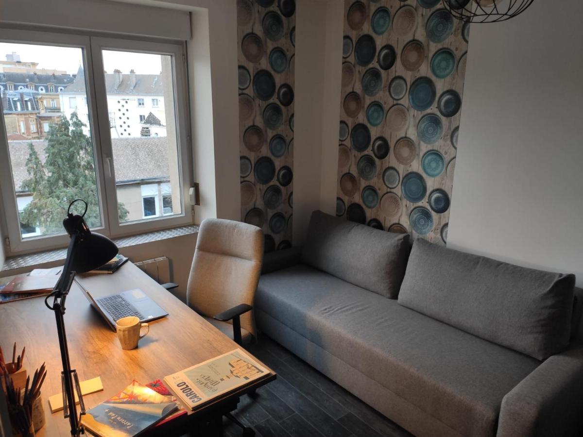 Charleville-Mézières Appartement Cosy Centre-Ville Wifi Parking מראה חיצוני תמונה