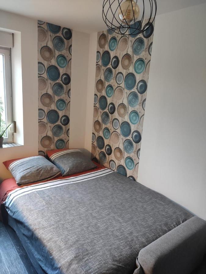 Charleville-Mézières Appartement Cosy Centre-Ville Wifi Parking מראה חיצוני תמונה